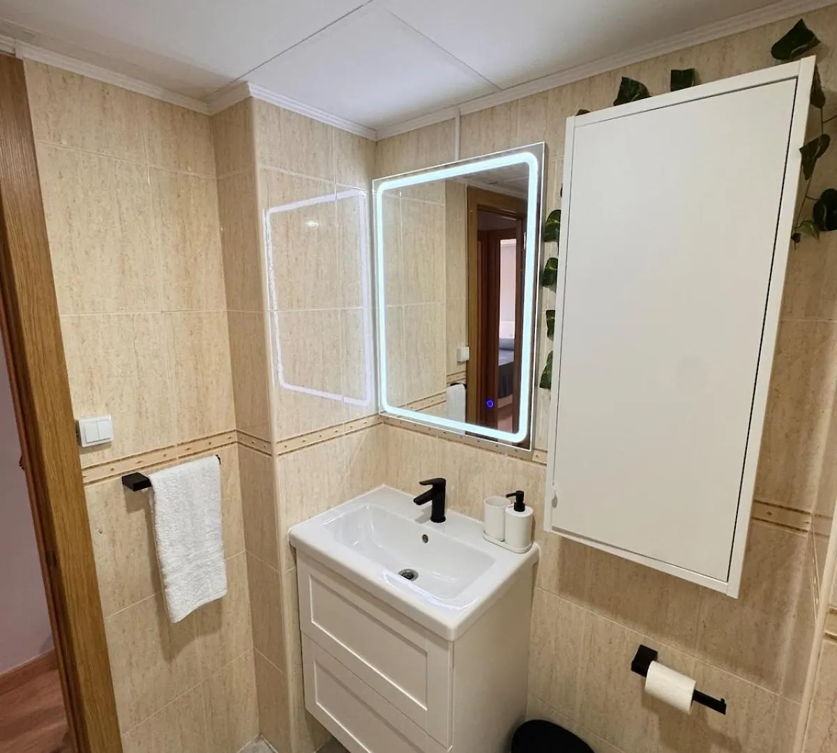 Nice Apartment 150 Meters From The Beach Benalmádena